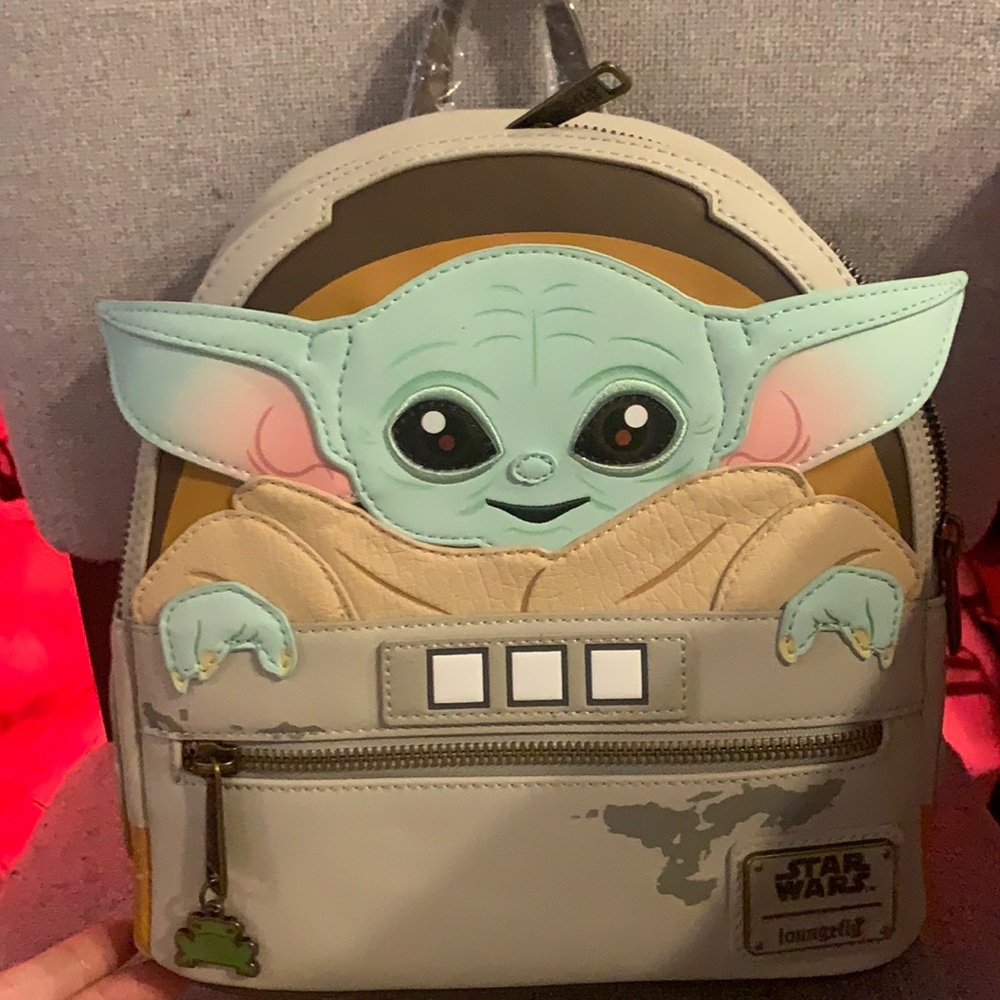 Star Wars The Mandalorian Baby Yoda Grogu Loungefly Park Backpack